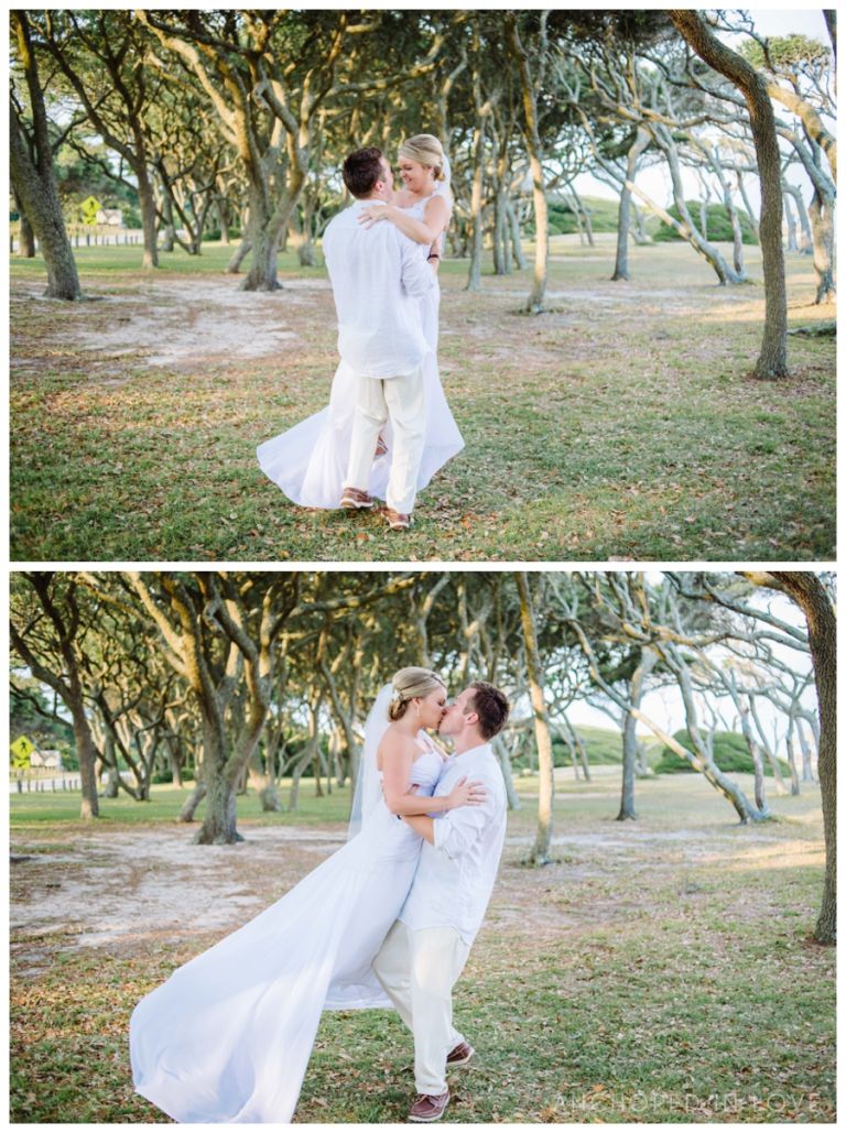 Fort Fisher NC Aquarium Wedding Anchored in Love JA_1054b