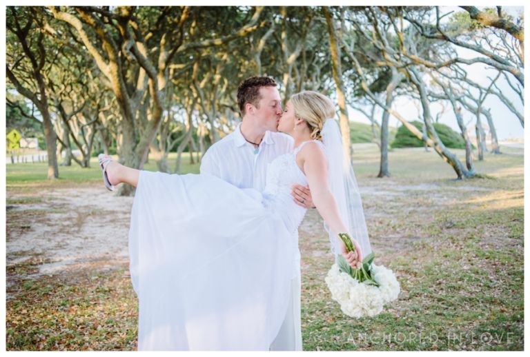 Fort Fisher NC Aquarium Wedding Anchored in Love JA_1054c