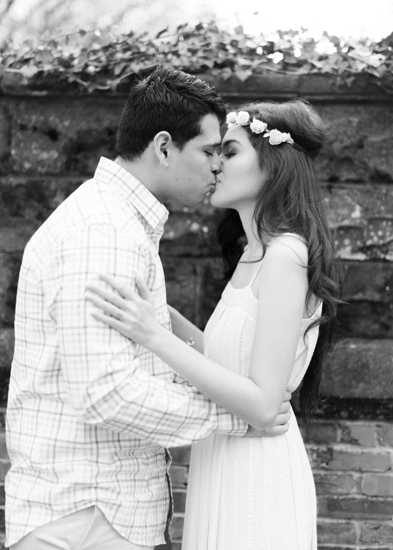 Downtown Wilmington NC Engagement Photos J&J-1040.jpg