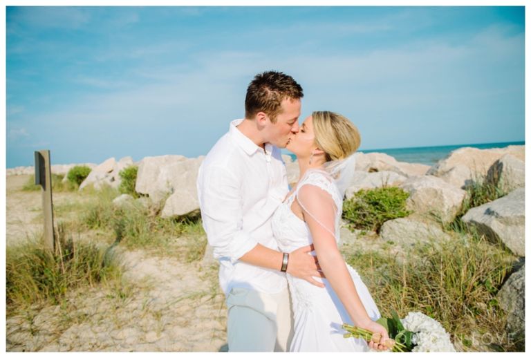 Fort Fisher NC Aquarium Wedding Anchored in Love JA_1140.jpg