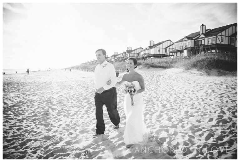 LB Emerald Isle Beach Wedding Wilmington NC Anchored in Love_0014