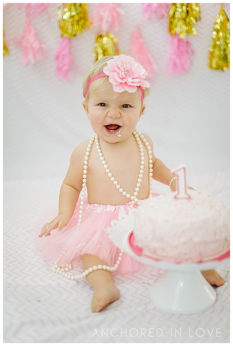 Wilmington NC Baby Photographer Anchored in Love Cake Smash_0000.jpg