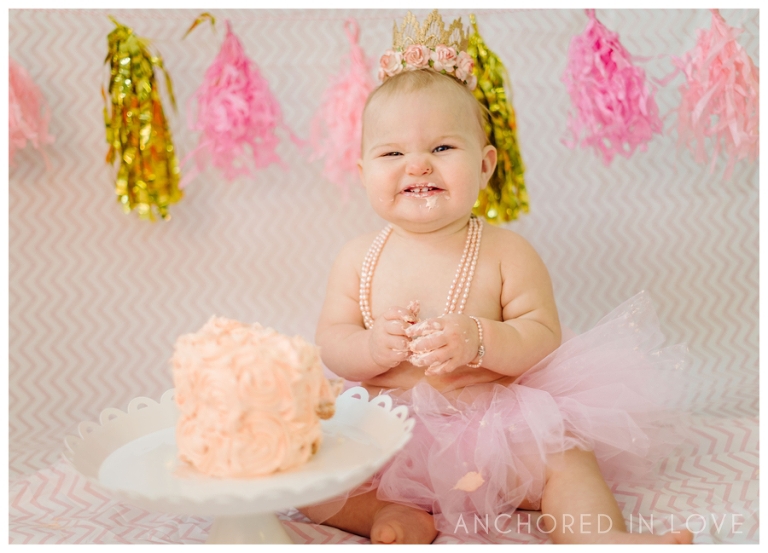 Wilmington NC Baby Photographer Baby Cake Smash Photo Shoot Sadie Anchored in Love_0010.jpg
