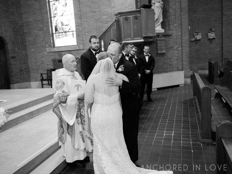 Saint Thomas Preservation Hall Wilmington NC Wedding Anchored in Love Photographer Videographer Jennifer and Sean-1240.jpg